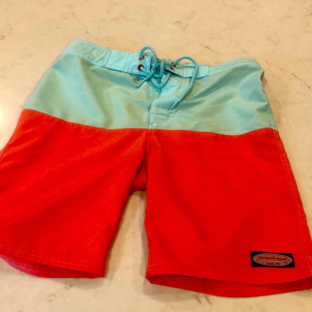 Vineyard Vine Swim trunks boys